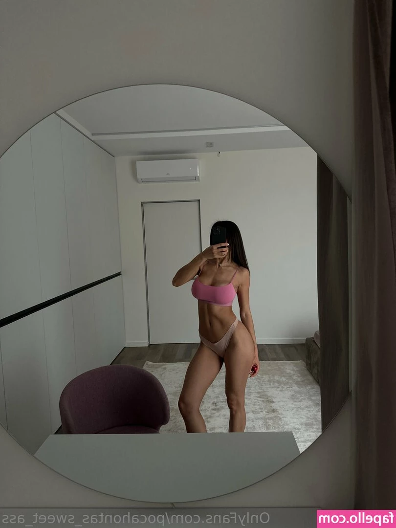 pocahontas_sweet_ass [ pocahontas-sweet-ass ] - Anyone around for some sexting with pics and vids  I m horny DM me