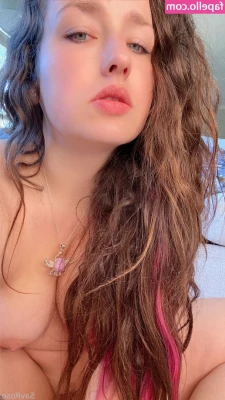 savanahroses - And now, for the saucier foot content