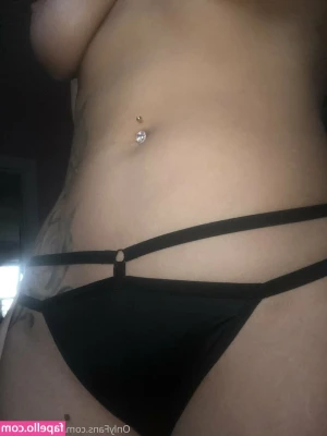savanahroses - Can I tease you today? 😈