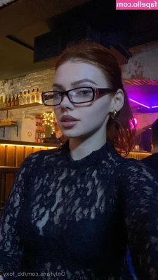 bb_foxy [ bb-foxy ] - Got a new outfit  like it