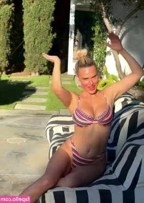 WWE Lana [ wwe-lana-9 ] - suck my titties