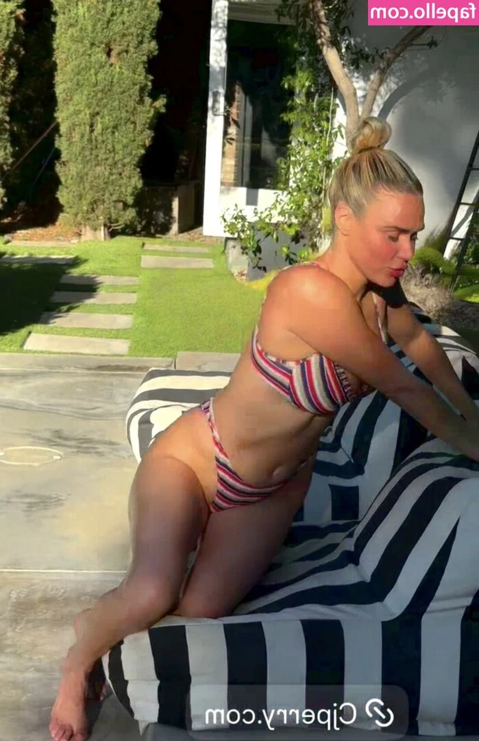 WWE Lana [ wwe-lana-9 ] - Miami is lucky to have me 🛥️