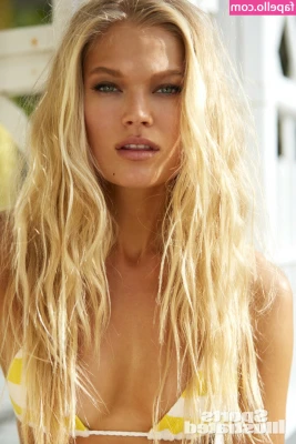 Vita Sidorkina [ vita-sidorkina ] - Oops
