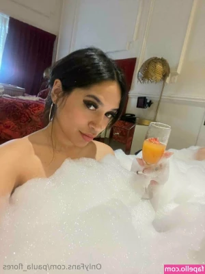 paula_flores [ paula-flores ] - holiiiii bebes   perdon por no publicar estos dias uwu anduve un poco