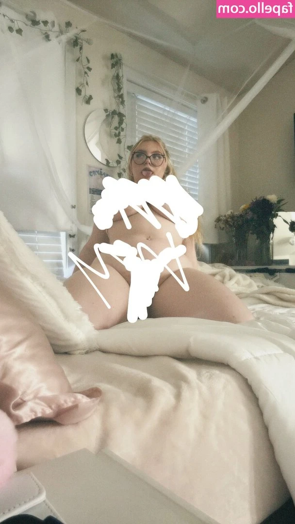 Sadie Stone aka Sadie8808 [ sadie-stone-aka-sadie8808 ] - ICYMI: every tip between now & tomorrow night is an entry to win