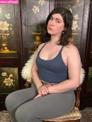 SerafinaFell - Lick it my foot is more superior than every fucking fiber in your body