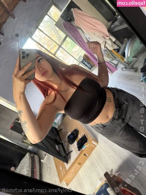 Lara.schmidt [ lara-schmidt ] - 18' Maid!