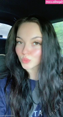 Makena Pier [ makena-pier ] - Hi luvies