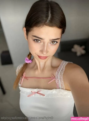 lucy.cielo [ lucy-cielo ] - I like to be fucked like this in the morning