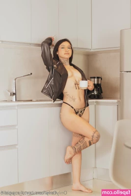 lucy.cielo [ lucy-cielo ] - Like all my pics for a free video😈?