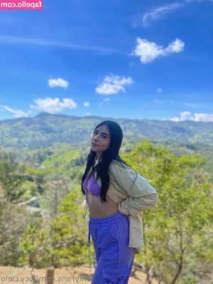 lucy.cielo [ lucy-cielo ] - Talk to me  Don t let my shine blind you