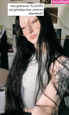 Eve Moss [ eve-moss ] - Kiss me now... fuck me later 👅💦