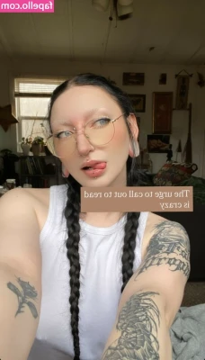 Eve Moss [ eve-moss ] - Video 3 set🎦💗Dressed up as a milk cow to console younger