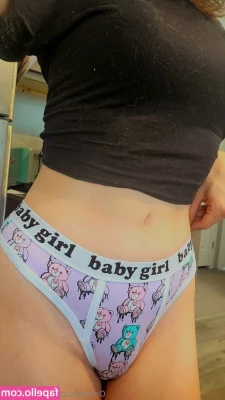 xpuffbabyx - I made a video of spending my morning routine  after taking a shower