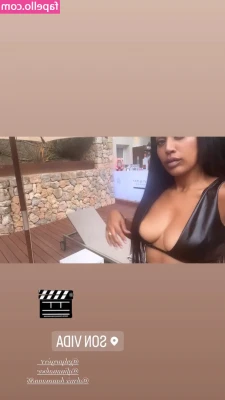 Sarah Joelle Jahnel [ sarah-joelle-jahnel ] - 𝑮𝒖𝒚𝒔 𝒄𝒐𝒎𝒆 𝒕𝒐 𝒎𝒂𝒎𝒂
