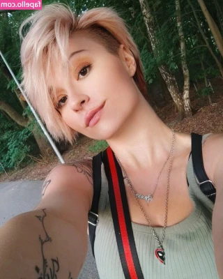 bgkatja - Hey baby you up? I’m soaking wet 🙈
