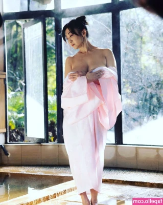 Yuuka Sawachi [ yuuka-sawachi ] - That right wet hole that can take a KING SIZE DICK DOWN