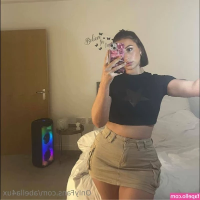 abella4ux - Just starting on onlyfans need subscribers please  it will b worth ur