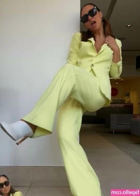 Myleene Klass [ myleene-klass ] - Enjoy some tiddy to the sound of my dog going absolutely ham on his