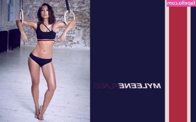 Myleene Klass [ myleene-klass ] - Squirting completely naked 💦💦