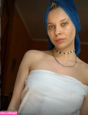 gabilopezz69 - Anyone who resubscribes will have their subscription discounted ♥️