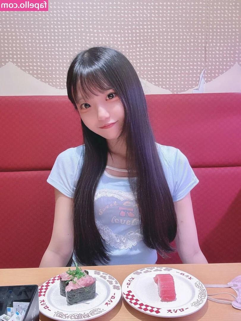 renamero_0709 [ renamero-0709 ] - Wanna see my little sister  barelylegalhabibi oiling her own sister s