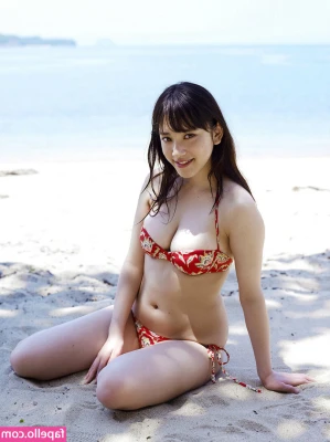 Tomaru Sayaka [ tomaru-sayaka ] - It s getting sexier