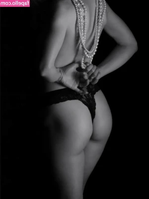 Nikki Van Deventer [ nikki-van-deventer ] - 18 followers today  my goal was 10 for the week so thank you  here is