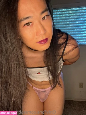 sabrina-aoki - Can I be your toy for the weekend