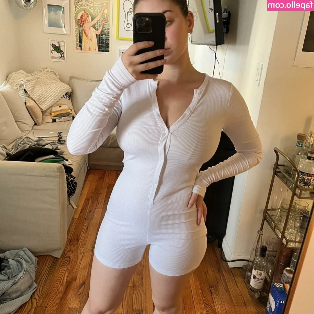Sara Farrelll [ sara-farrelll ] - new dress