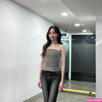 Lee "Jennlee" Jeong-hyun [ lee-jennlee-jeong-hyun ] - Who wants to come a play for a while
