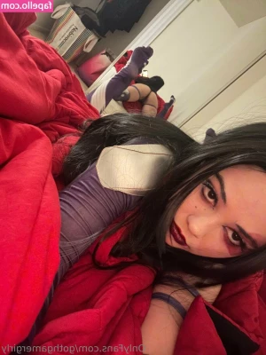 gothgamergirly - Je kiffe ce body bleu et toi
