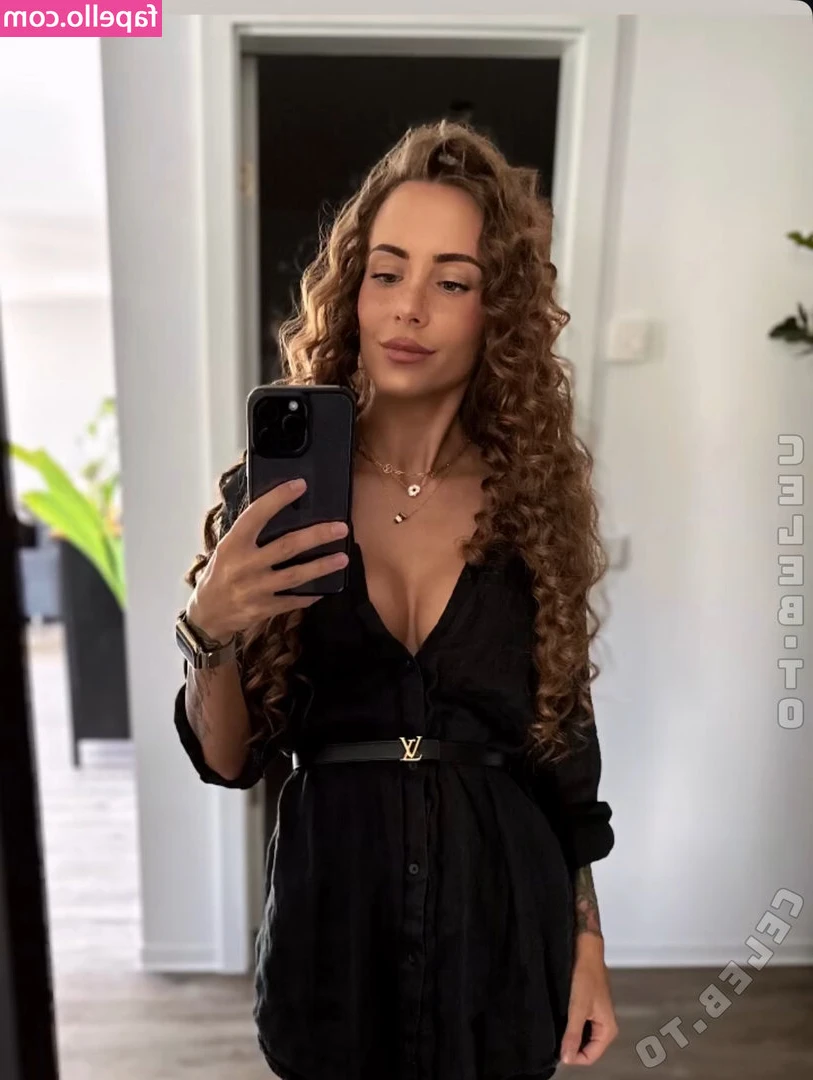 realannylicious - come with me  bro