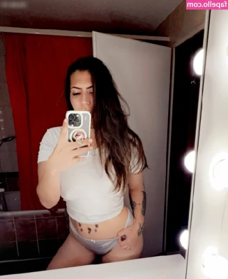 diamondqueen01 - ¿Te gustan mis vídeos de secretaría? 😳