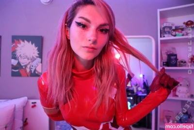 Busy B ASMR [ busy-b-asmr ] - Stretching pt 2! Trying to work out the soreness today 🥹