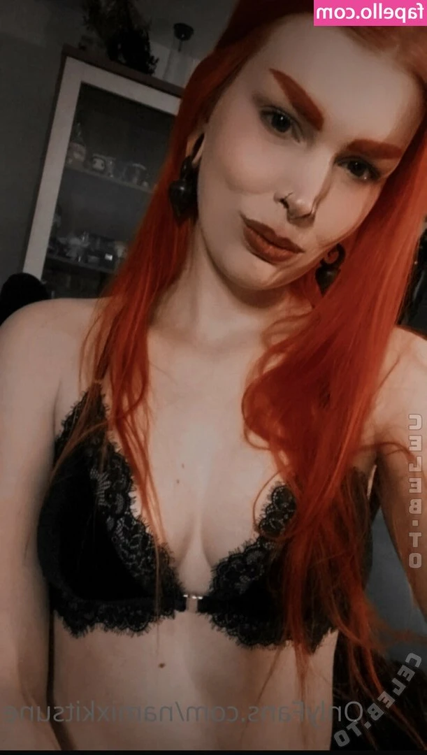 wildfoxgirl - Sneak picture     who took it   VIP  SEXYRADTECHVIP PPV  sexyradtech