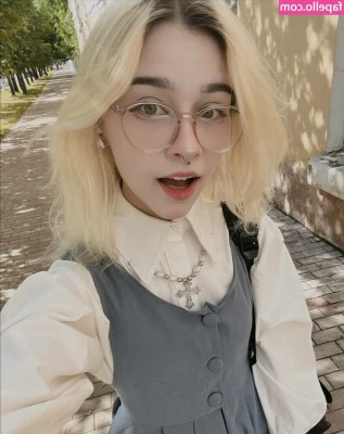 Russian-speaking streamers [ russian-speaking-streamers ] - Good morning