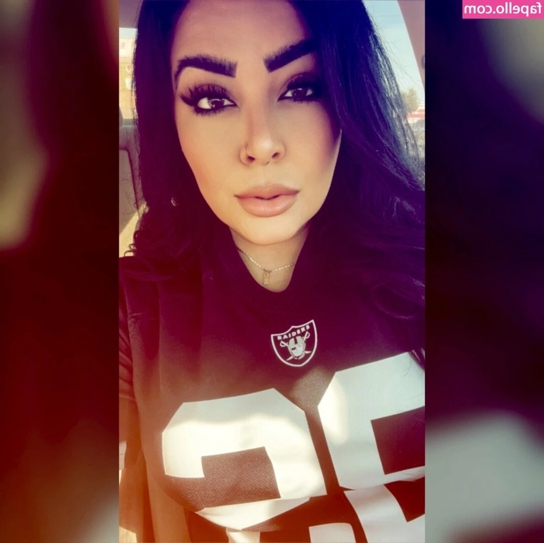 miss_sandraa [ miss-sandraa ] - Think it s a little cold
