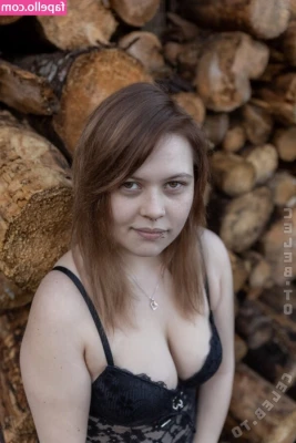 16shelly09 - where would you touch first? what would you lick first?