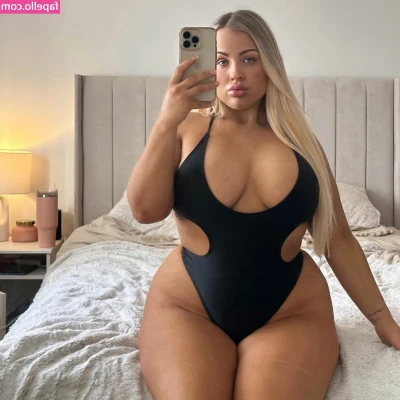 Abbie Carroll [ abbie-carroll ] - Un video sexy para mis fans