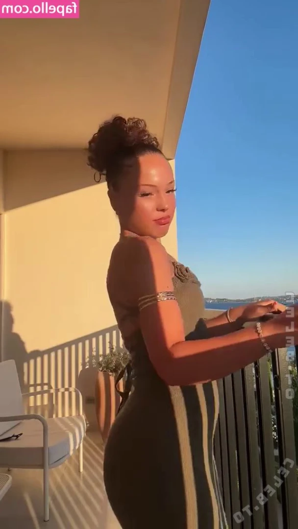 STELLAXGABRIELLA - Play with these giant fat tits