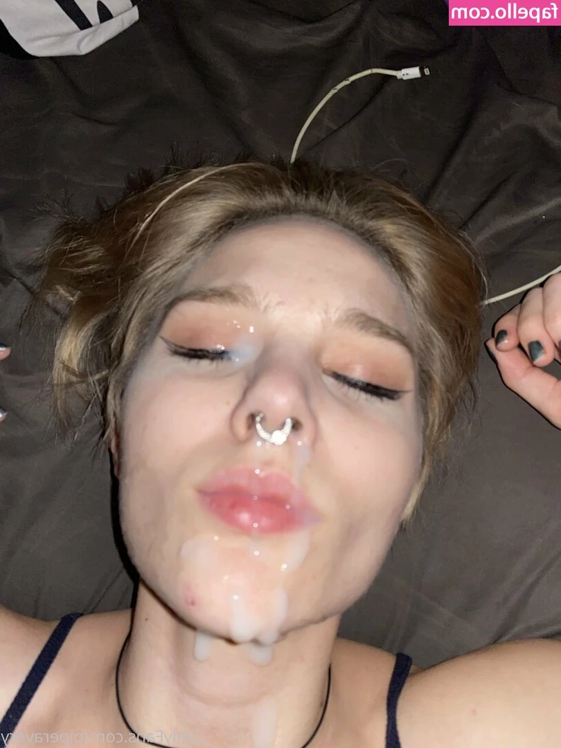 Petitebrat - @di_muur FREE PUSSY FOR THE FIRST 10 😈😍VIDEOC4LL RIGHT NOW!