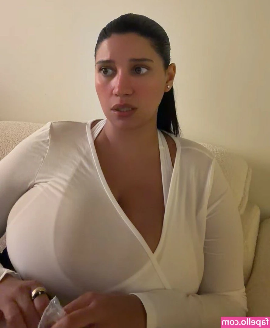 Sarrihuun - come slide my panties to the side and fuck my ass hard baby