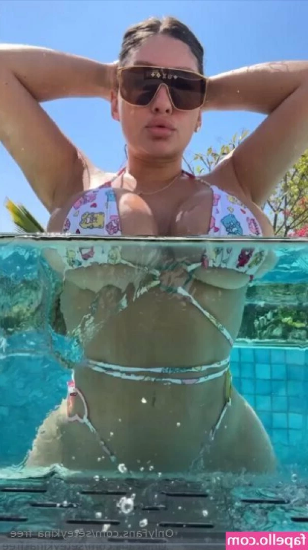 seteykina_free [ seteykina-free ] - I had a great time at the pool 🥰  I’ll be online for some fun