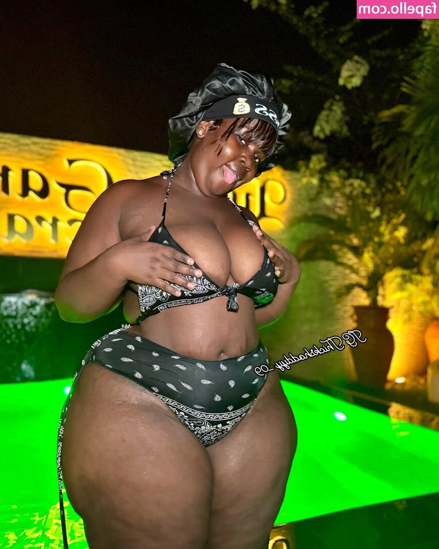 Thickshoddyy_09 [ thickshoddyy-09 ] - Sexy Saturdays are the best