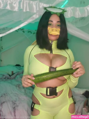 aaimztako - Don’t wait up😉 On second thought…I get horny when I’m tipsy.