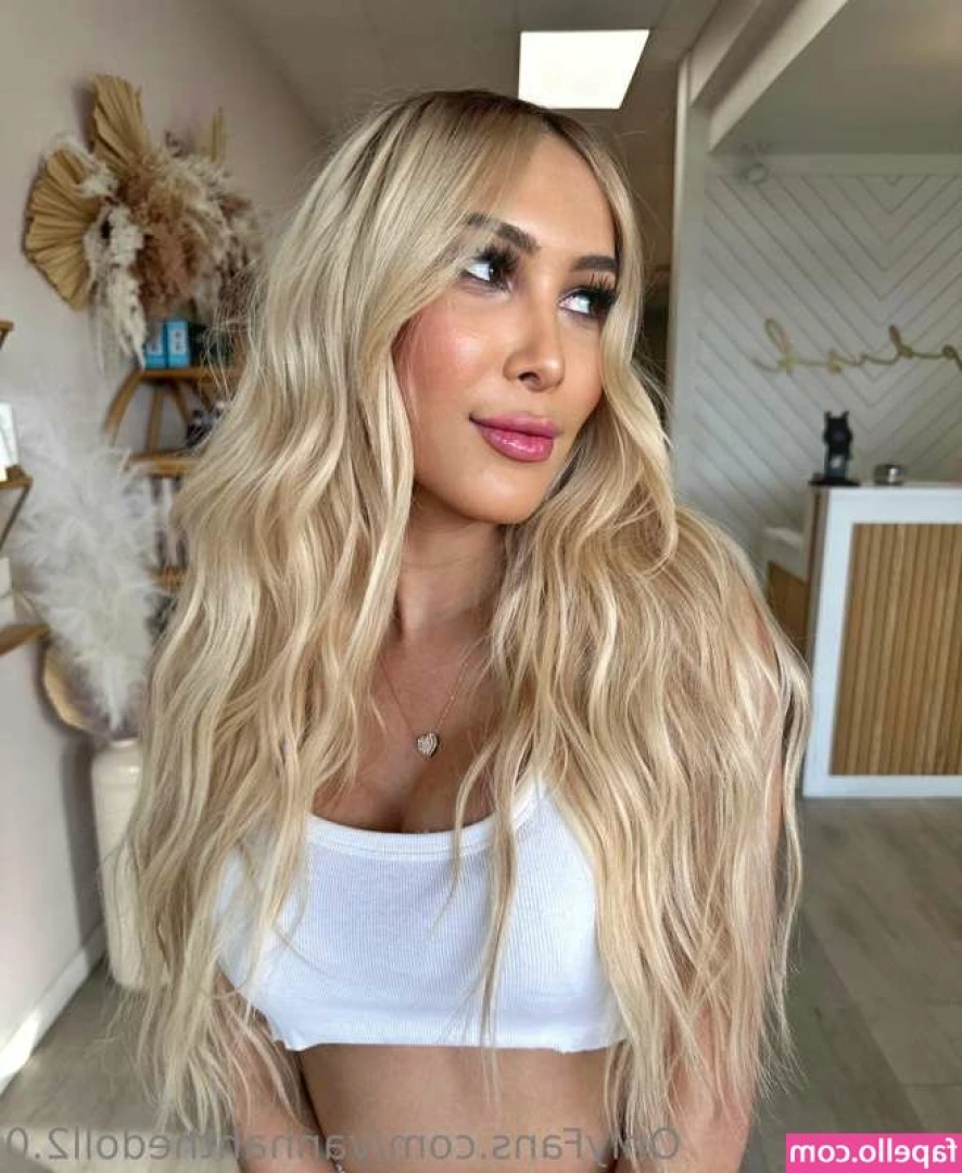 vannahthedoll2.0 [ vannahthedoll2-0 ] - Cheeky sunbed in January is a must