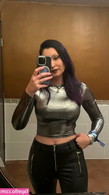 JacJac - Let me know what you enjoy watch me do the most!