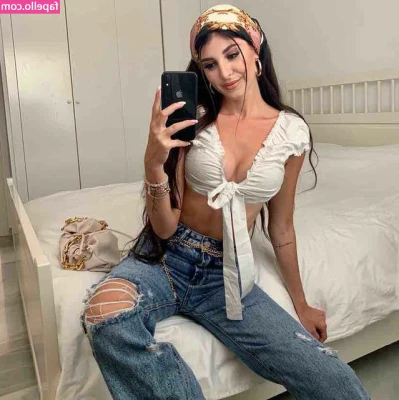  [ laura-medina-rb ] - This wall needed some more skin 😉