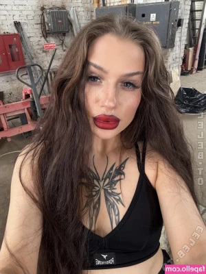 MarlynRobertsen - I want to be the first thing you touch in the morning and the last